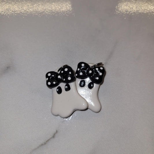 Black Bow w/polka dots