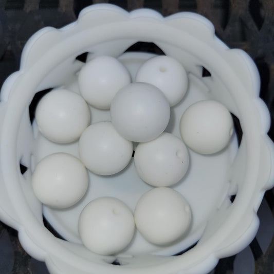 White 19mm Bead Bags